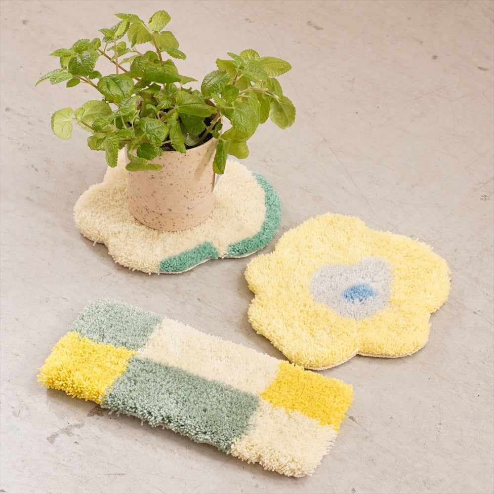 MOYO ミニフラワーラグ/mini flower rug 20×19cm – インテリア家具通販 RANRAN