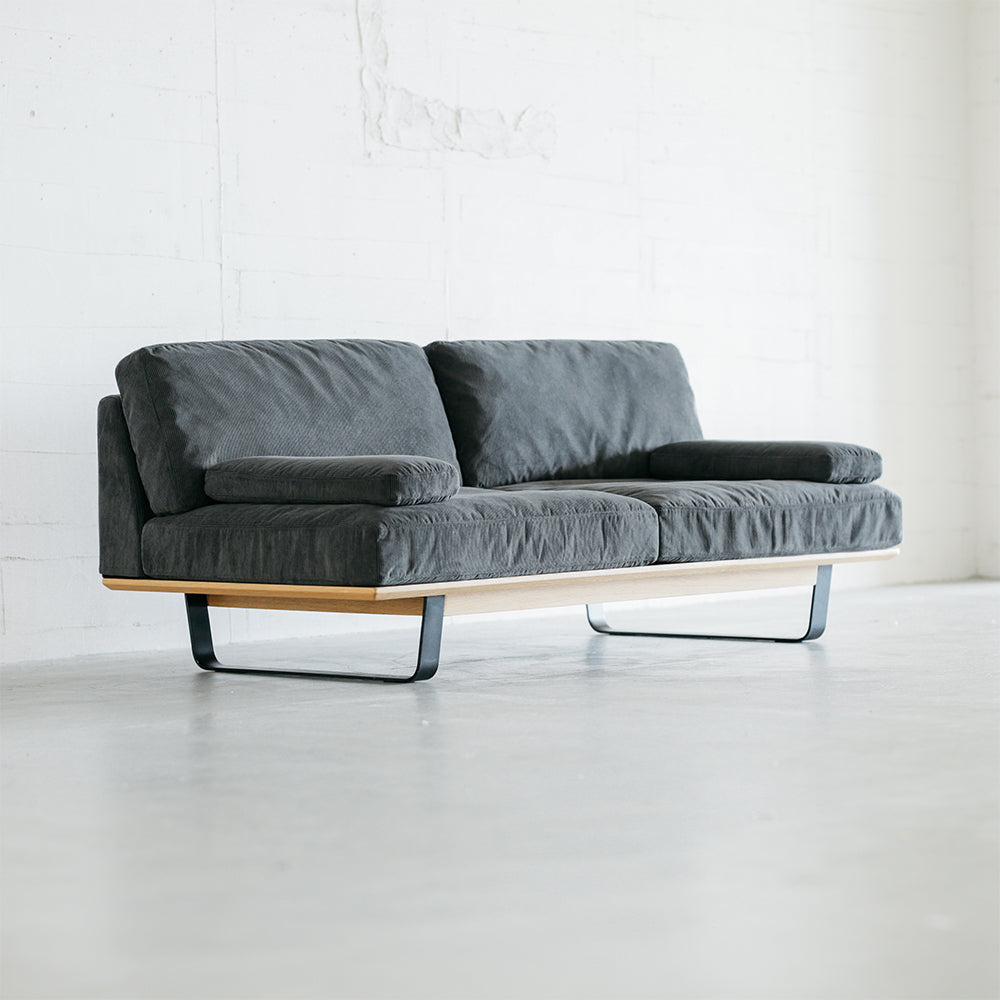 2人掛けソファ Slow Time Sofa – インテリア家具通販 RANRAN